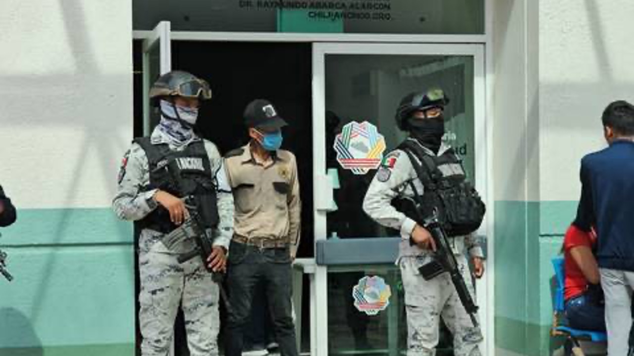 Dos de los cuatro periodistas atacados a balazos en Guerrero se ...