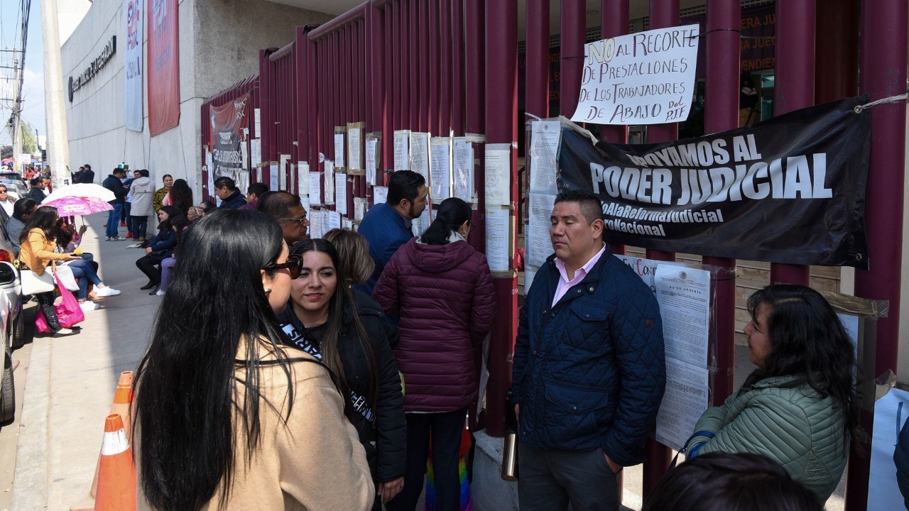 Continúa el paro de trabajadores del Poder Judicial pese a llamado del ...