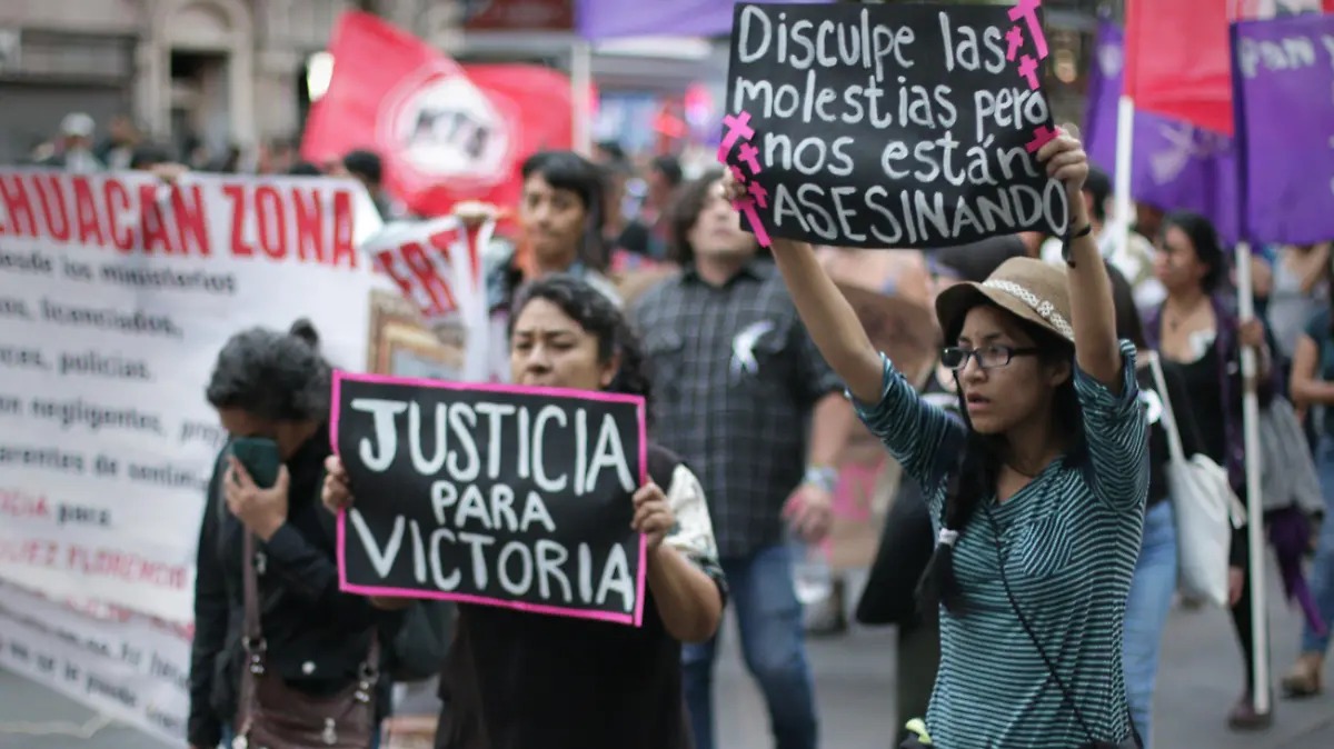 Feminicidios bajan 42 por ciento en siete años en la CDMX (por Gloria ...